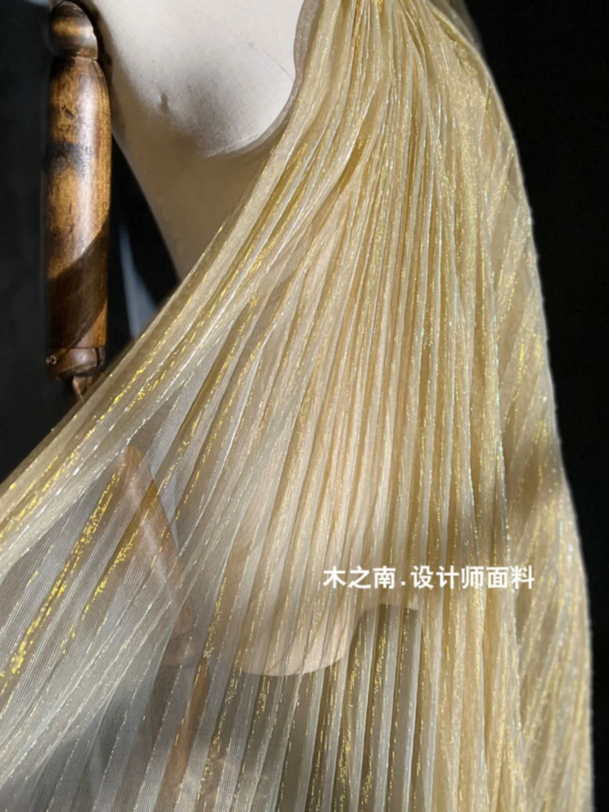 Light Gold перспектива лазерна светкавица орган натрошени окото плат DIY Hanfu облекло моден дизайнер шевни материали на едро кърпа Изображение 3