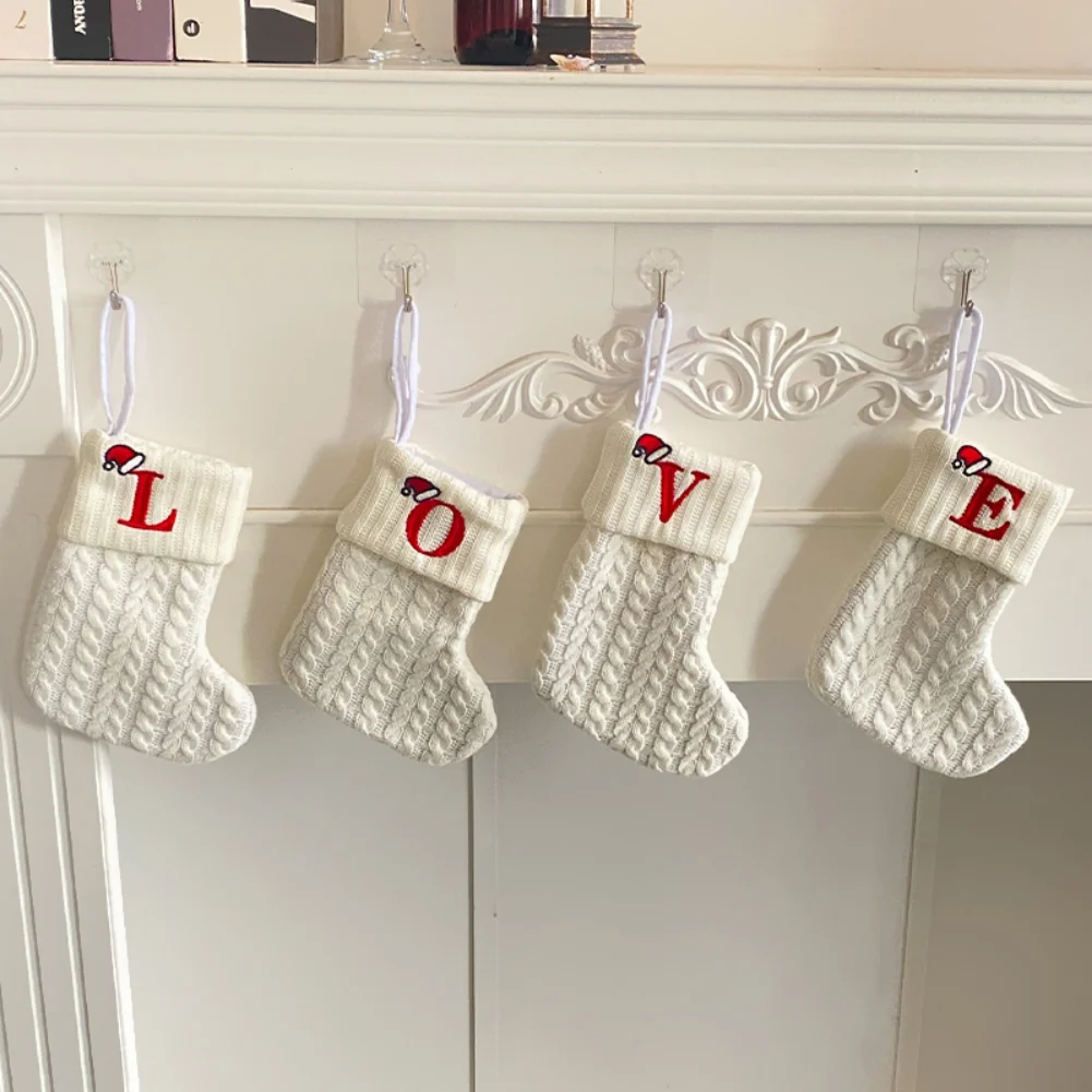 Коледен чорап с писмо Снежинка азбука букви Коледа плетениКоледа Scoks Отглеждане Коледно дърво висящи орнамент Изображение 4