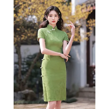 Yourqipao Лято 2023 Зелен среден Cheongsam елегантен ретро мода свеж пътуване снимка модерен Qipao китайски стил рокля за жени 2