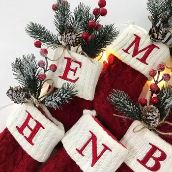 Чорапи за Дядо Коледа Класическа бродирана декорация Чорапи Коледно парти орнаменти за коледно дърво диван 2